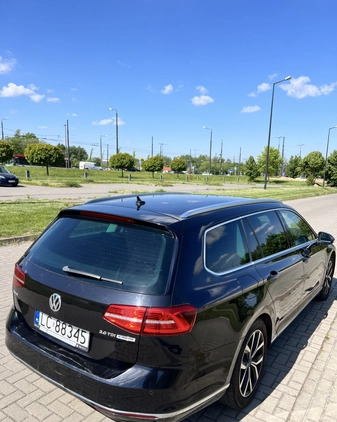 Volkswagen Passat cena 47970 przebieg: 358338, rok produkcji 2014 z Lublin małe 121